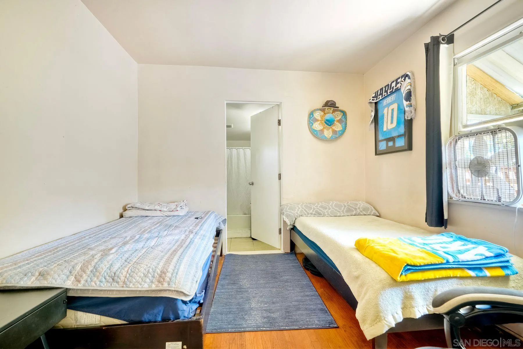 759 W 10th Ave