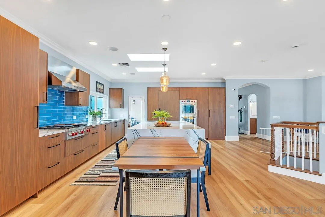 7564 Navigator Cir