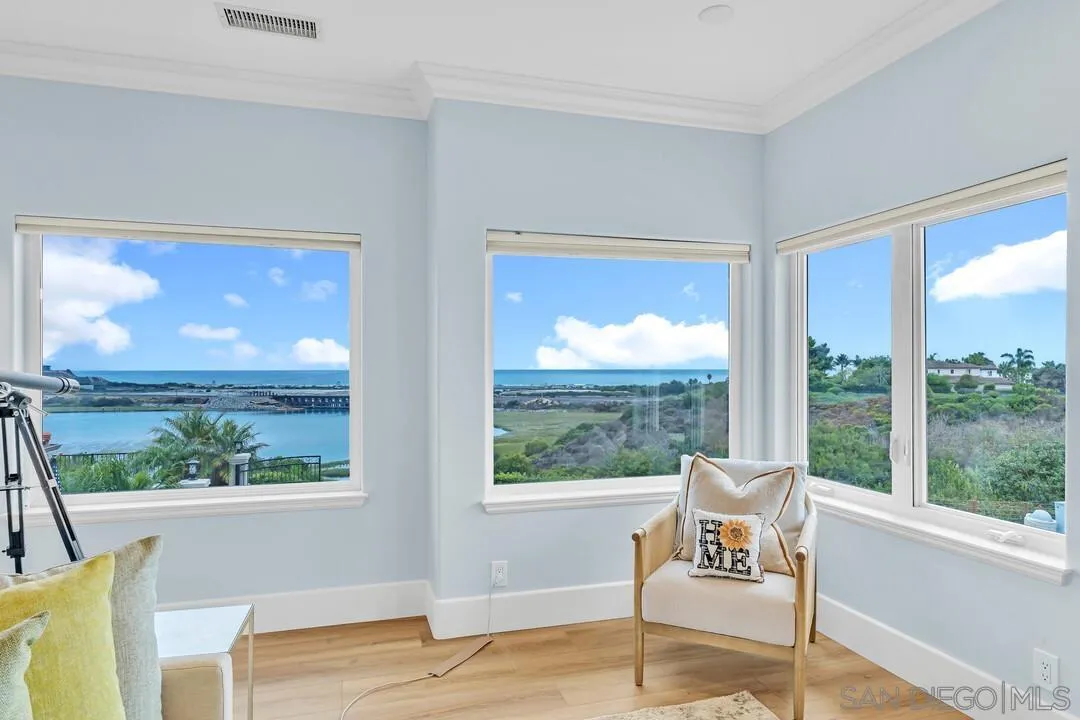 7564 Navigator Cir