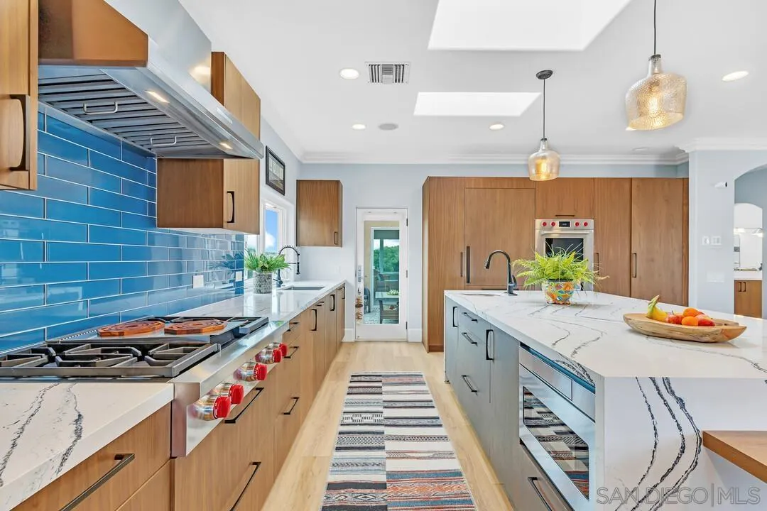 7564 Navigator Cir
