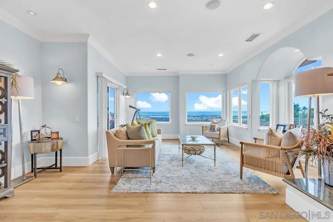 7564 Navigator Cir