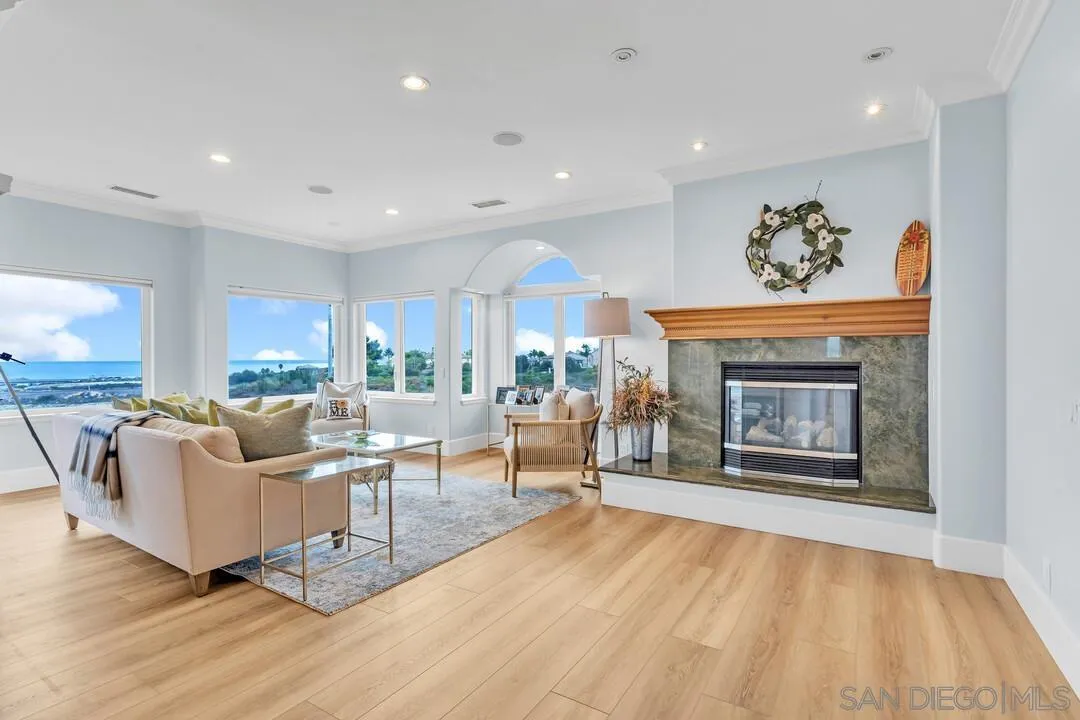 7564 Navigator Cir
