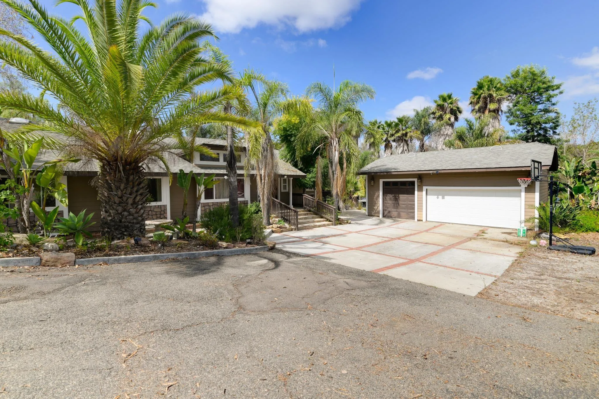 30015 Ridge Creek Rd