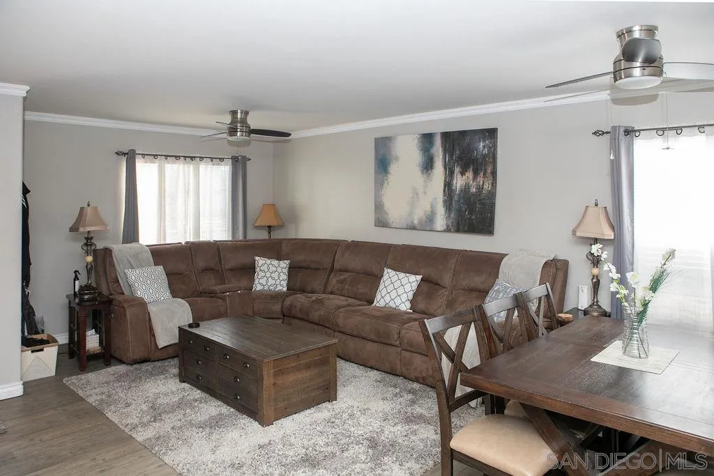 1419 Hummingbird Way