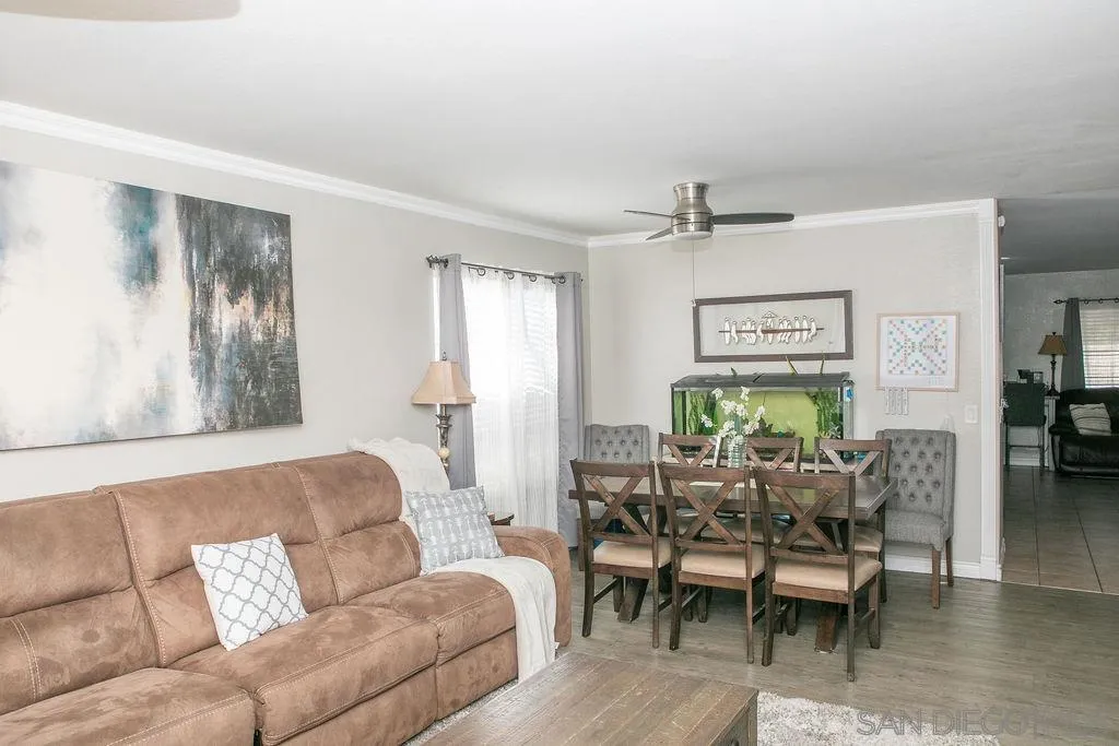 1419 Hummingbird Way