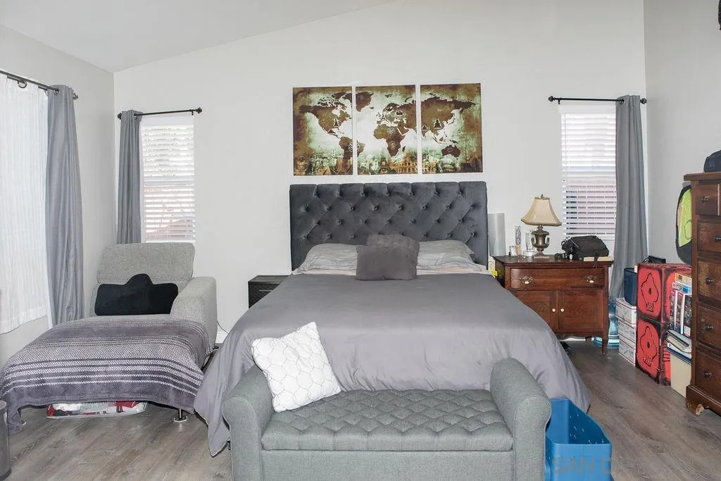 1419 Hummingbird Way