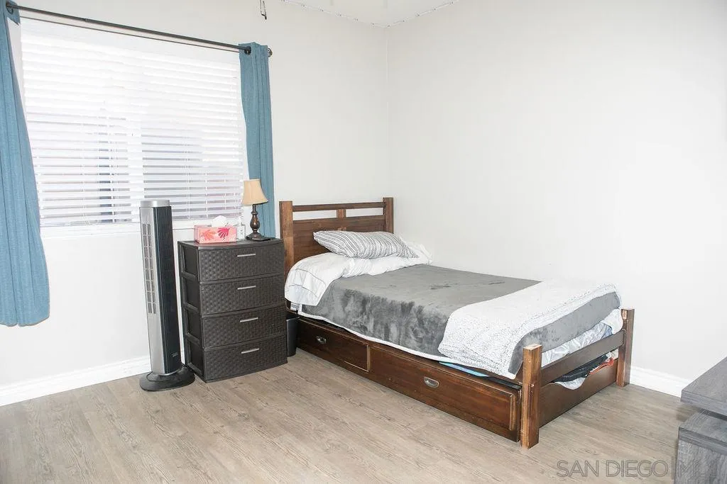 1419 Hummingbird Way