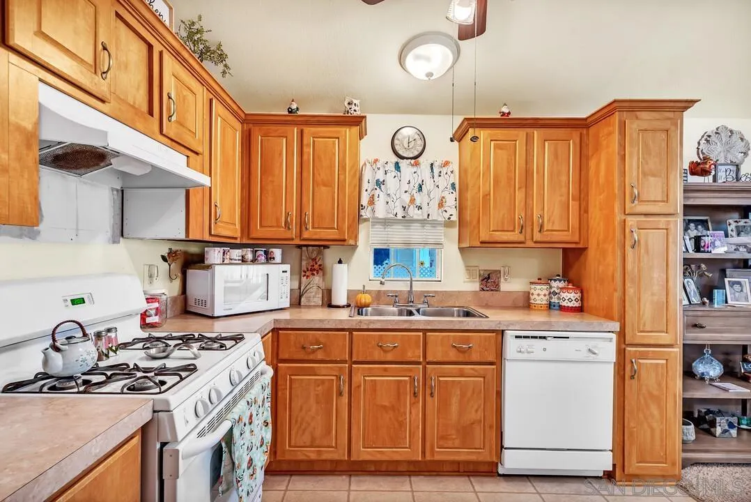 677 G St Unit Spc 51