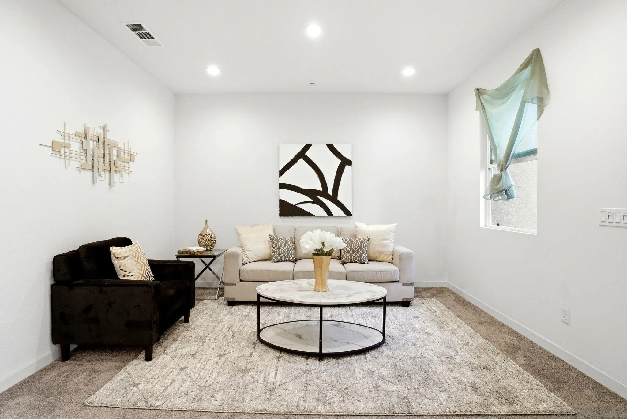 4129 Sitio Flor
