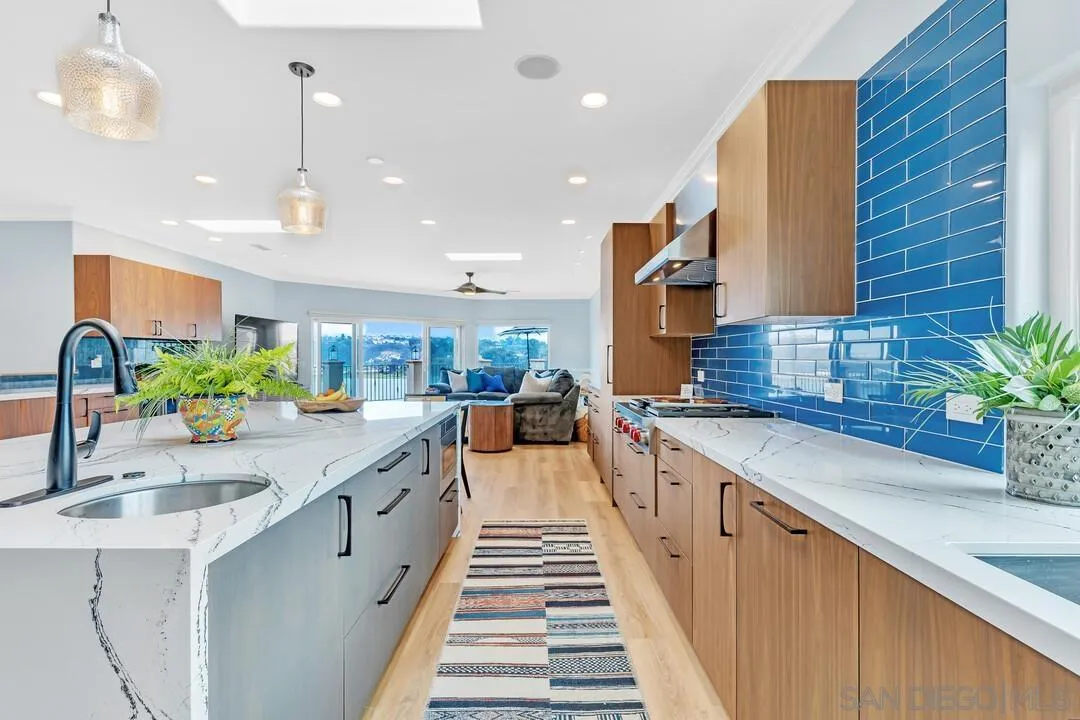 7564 Navigator Cir