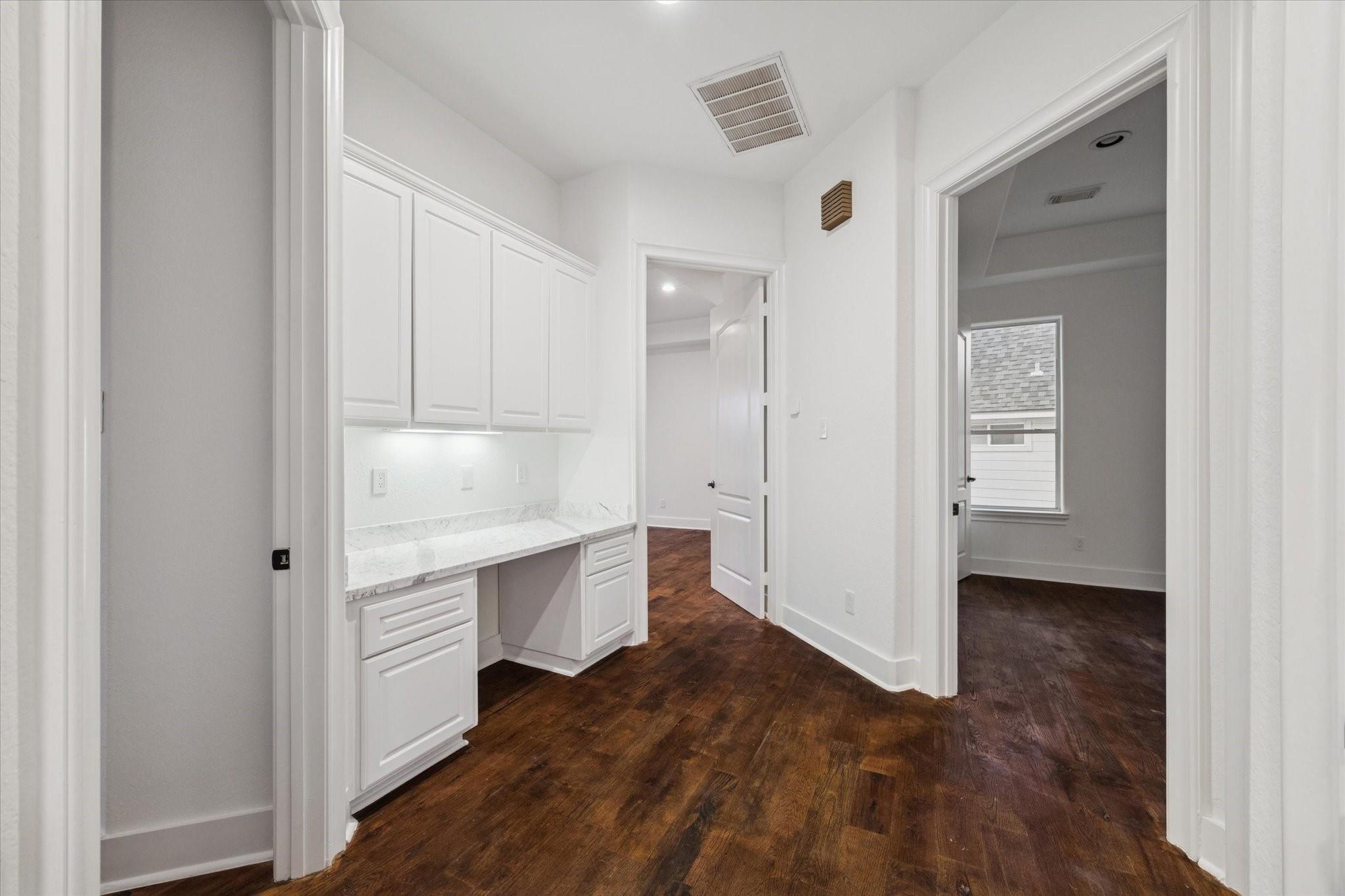 8110 Landau Park Lane