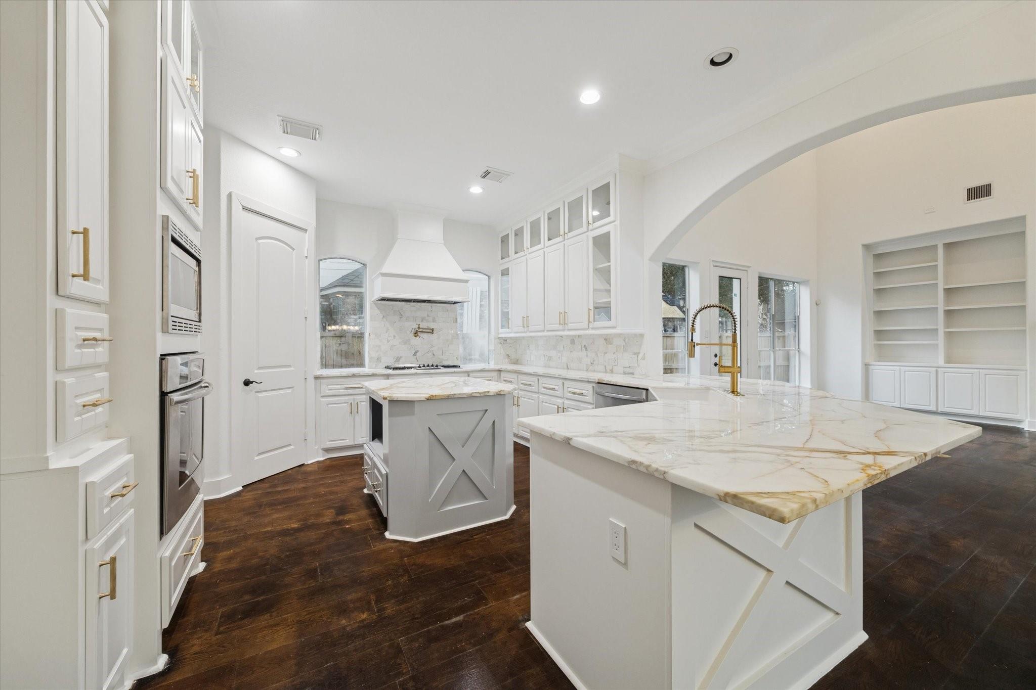 8110 Landau Park Lane