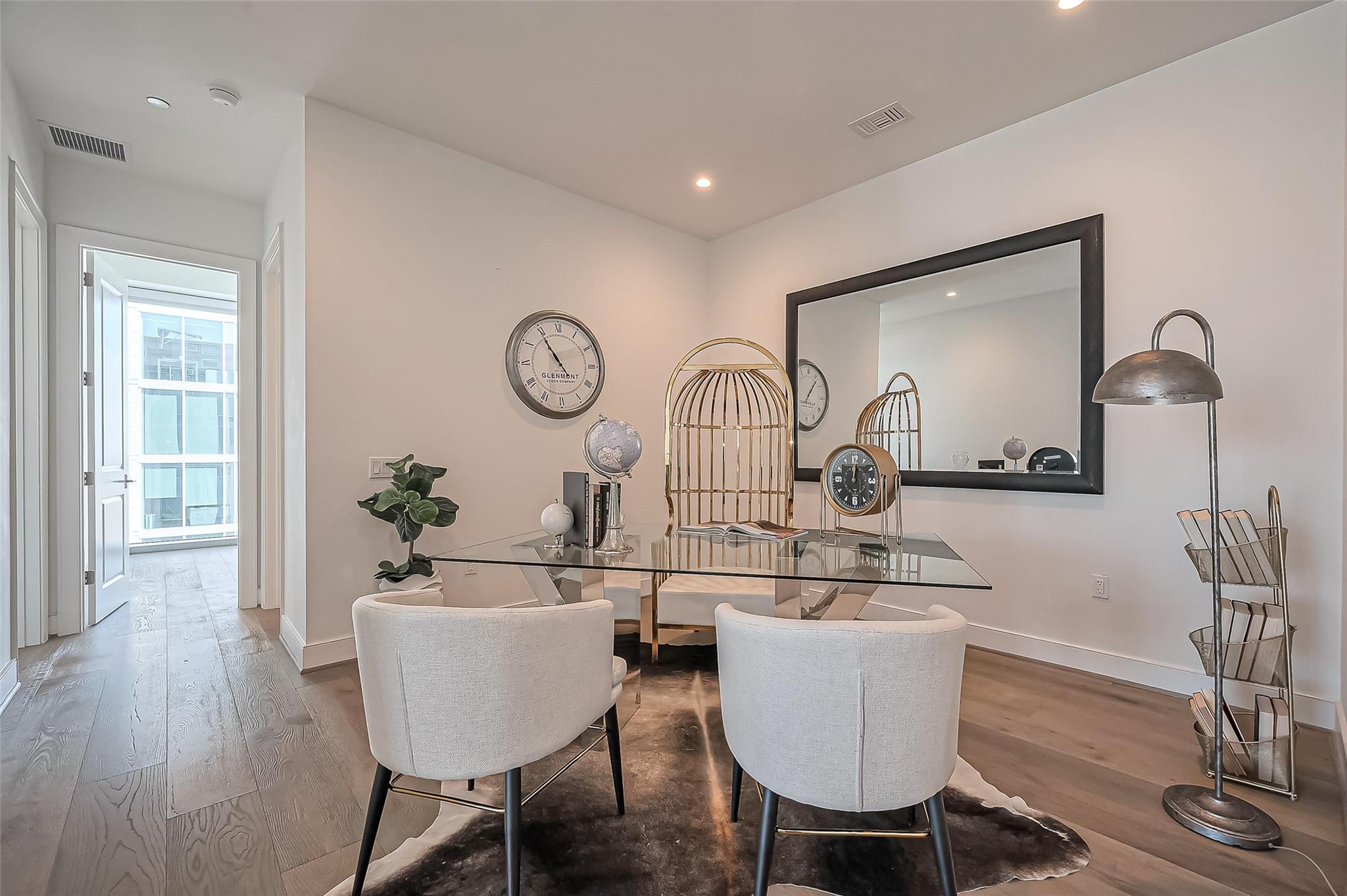 2047 Westcreek # 1601