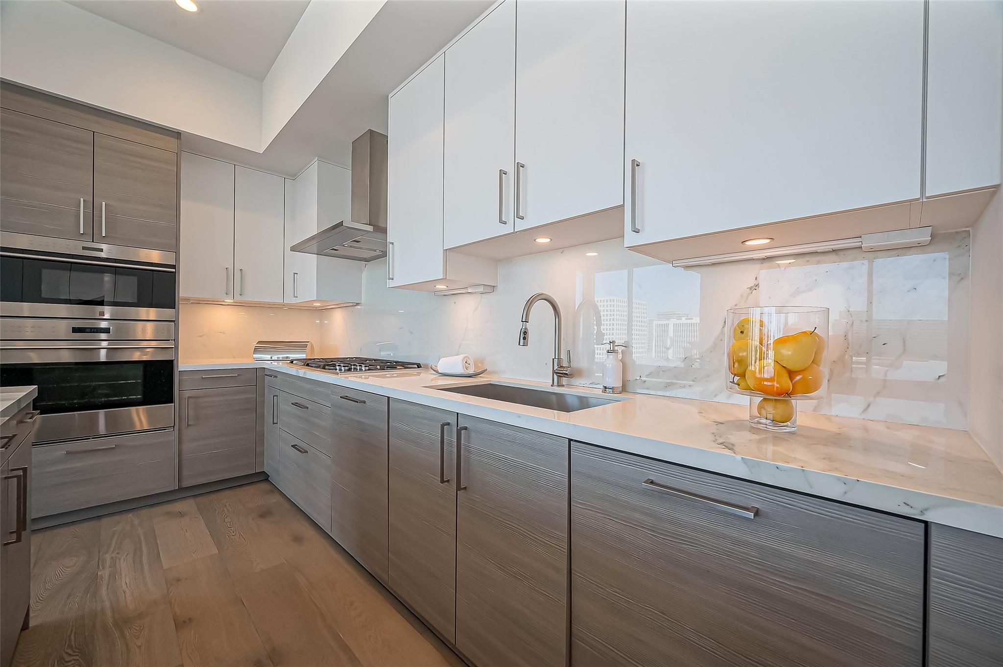 2047 Westcreek # 1601