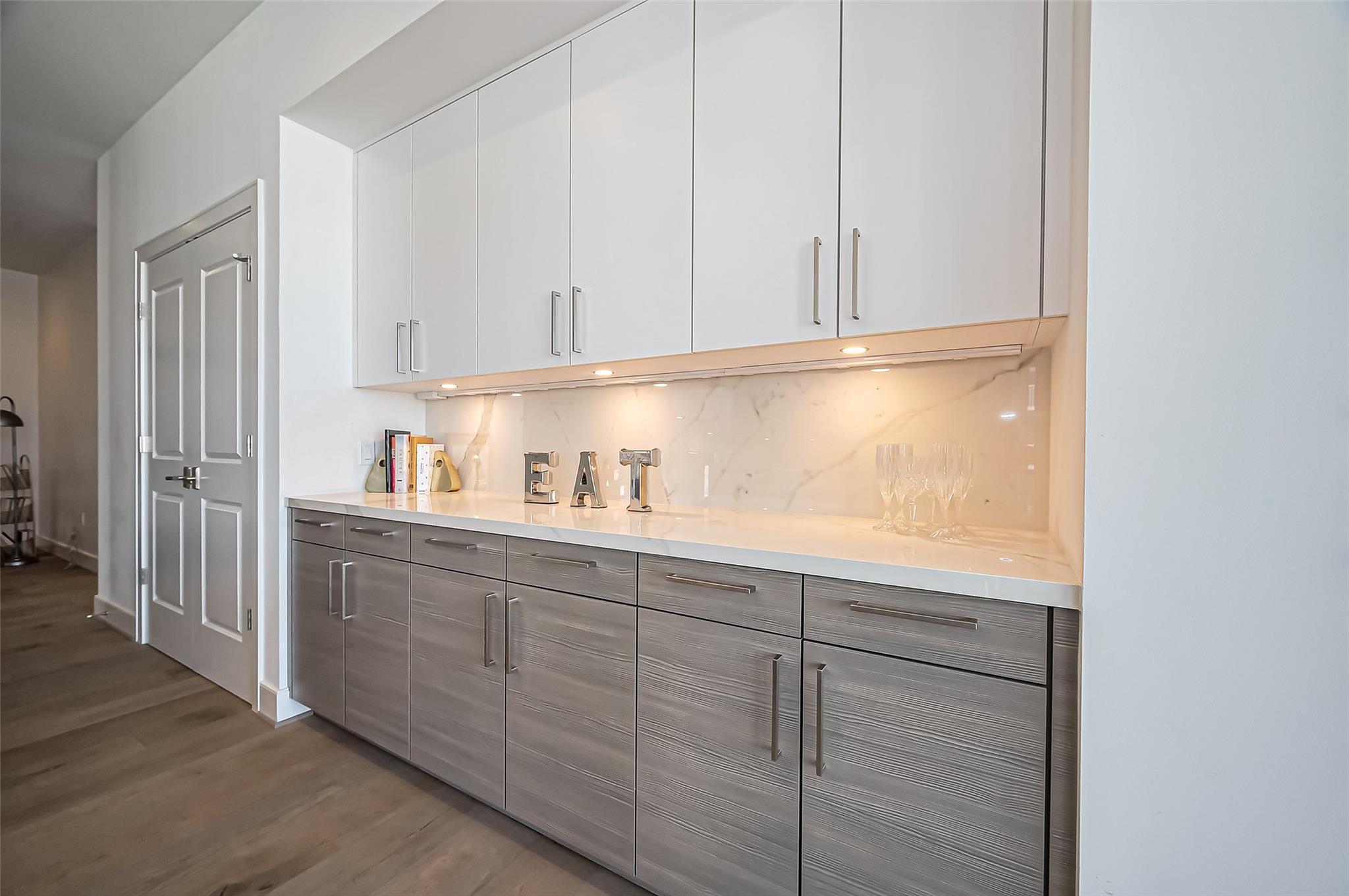2047 Westcreek # 1601