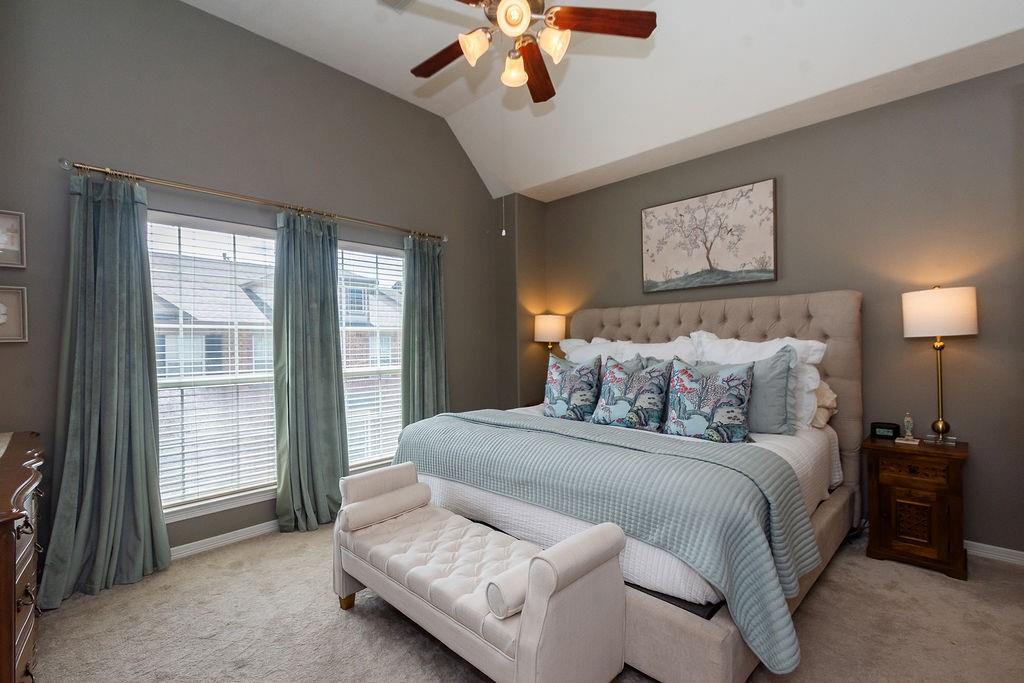 2127 Stacy Glen