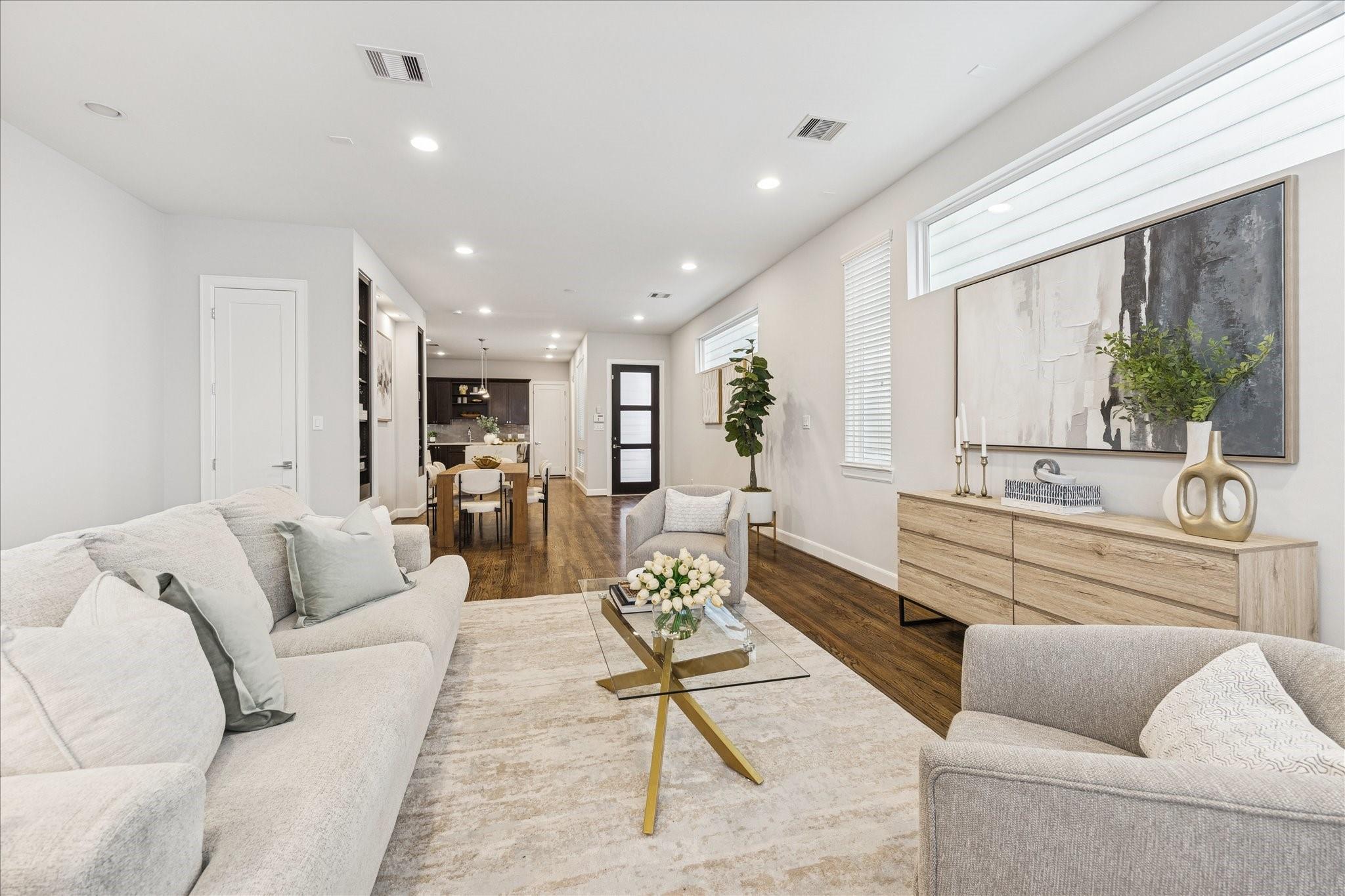 1213 Crockett Street