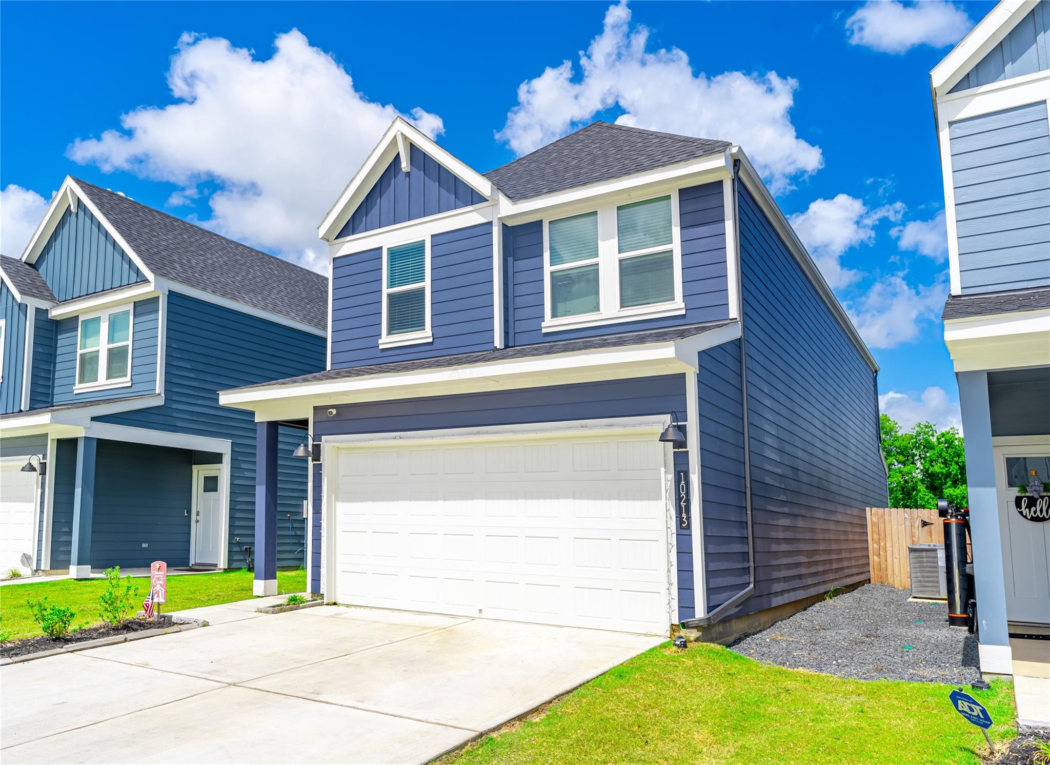 10213 Berkeley Springs Trail