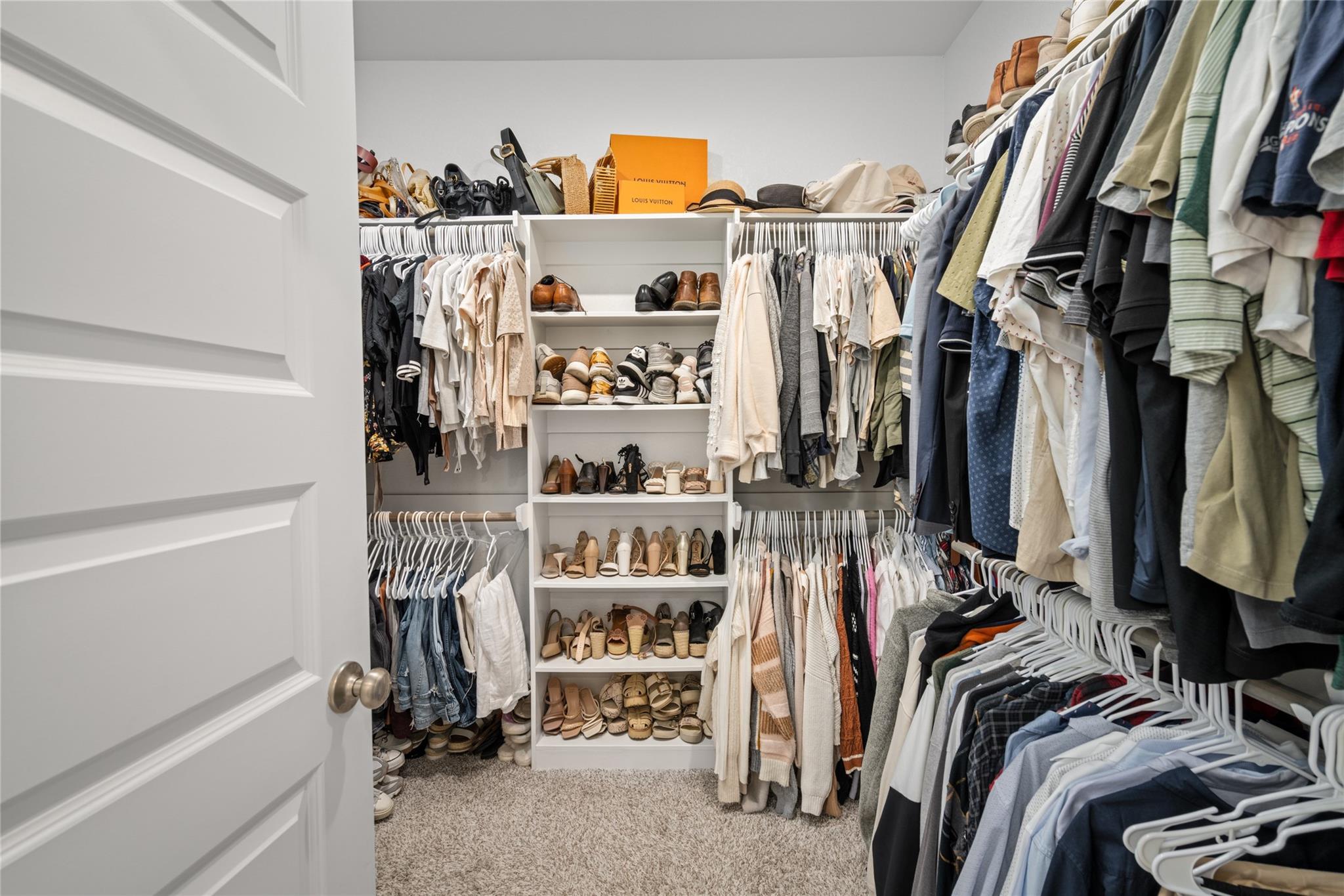 1524 Lakeline Oak Drive