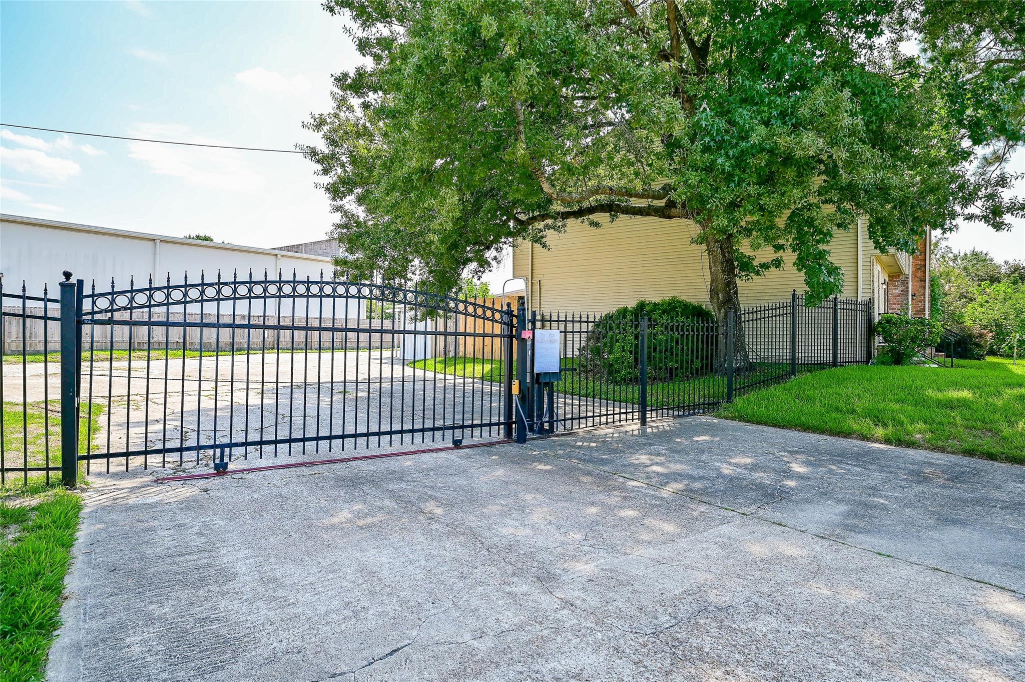 5791 Maple Hill Drive