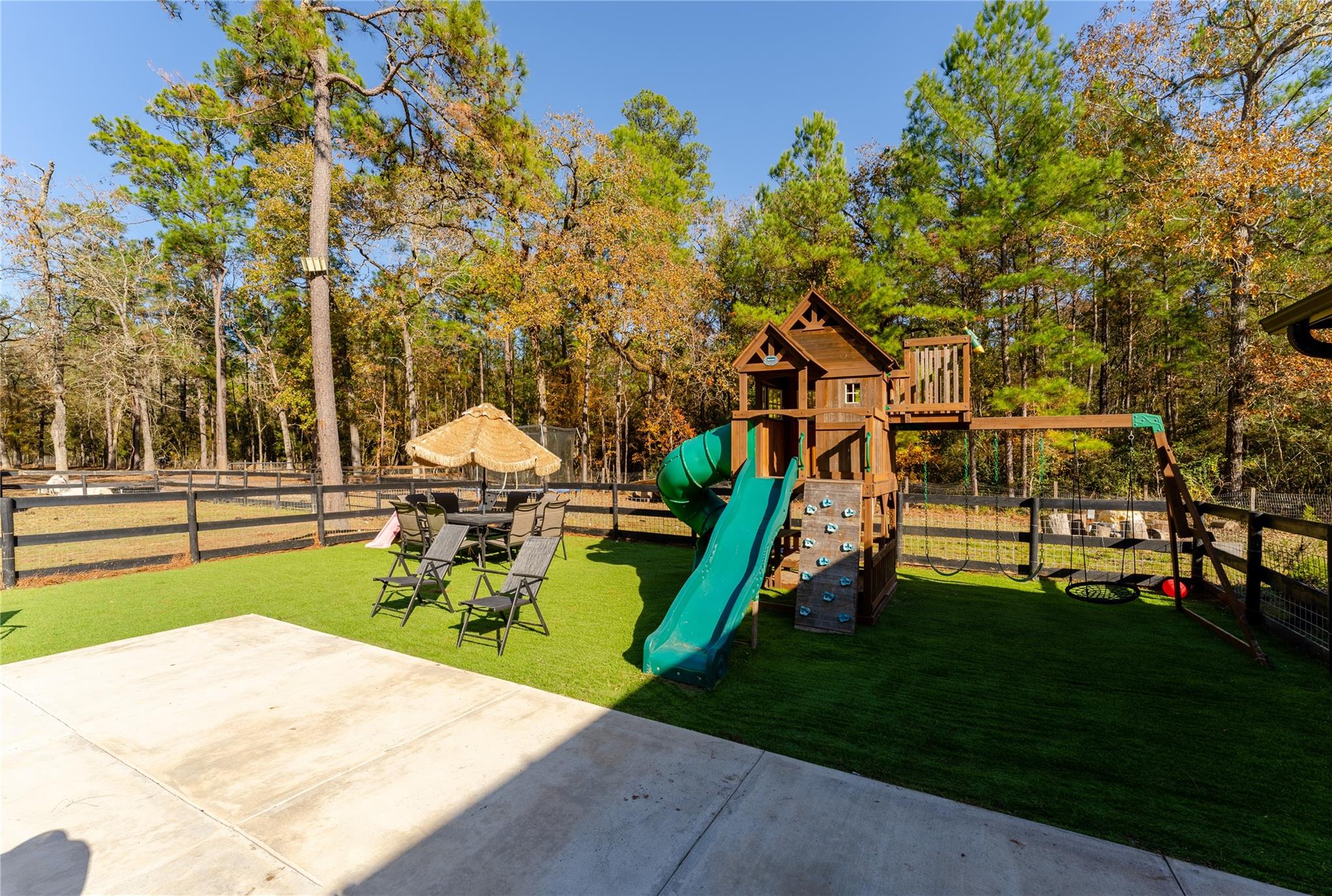 24102 Baneberry Road