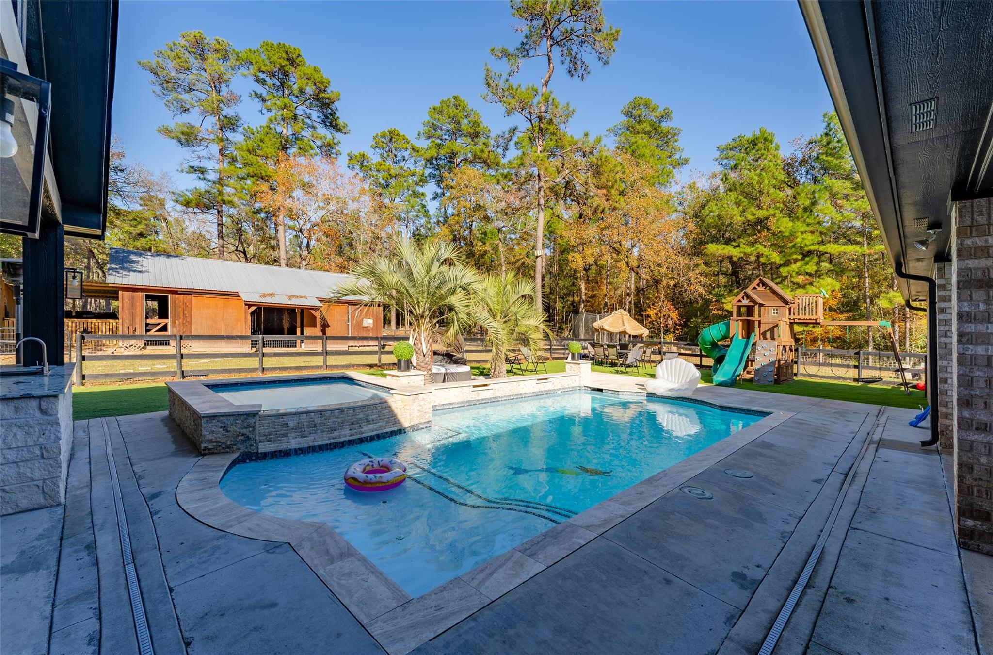 24102 Baneberry Road