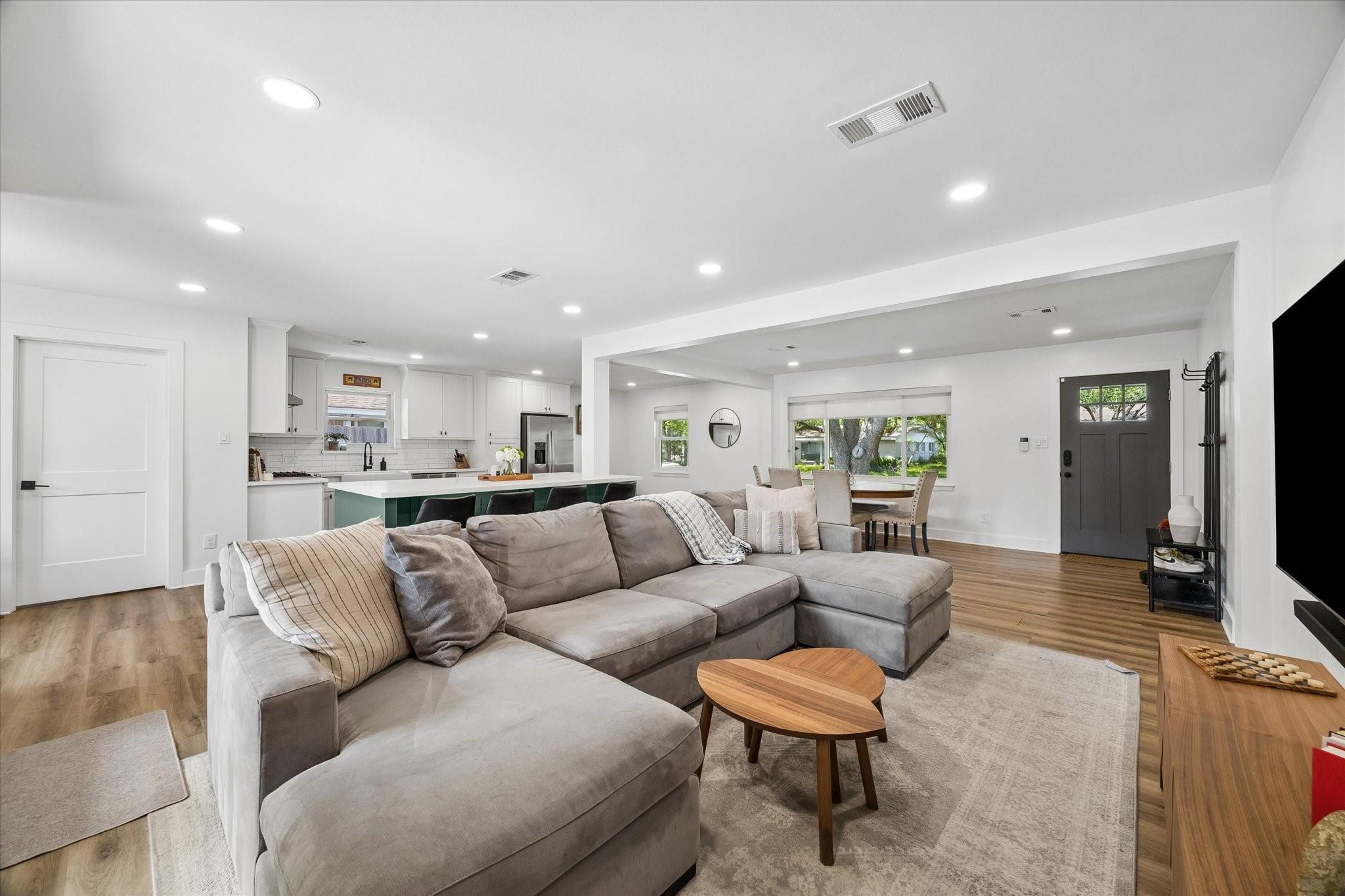 5311 Hialeah Drive