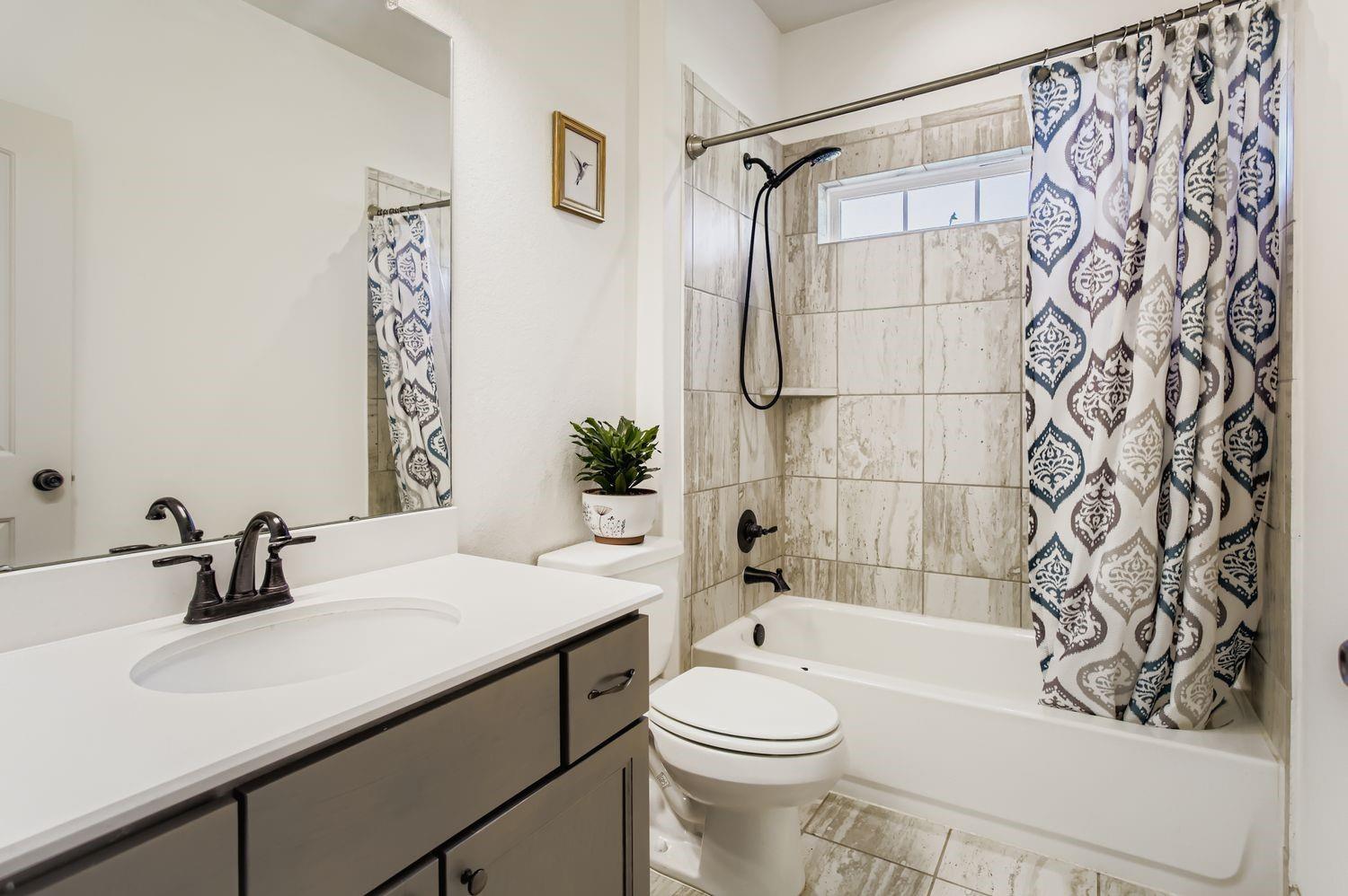 32123 Howell Road, Waller