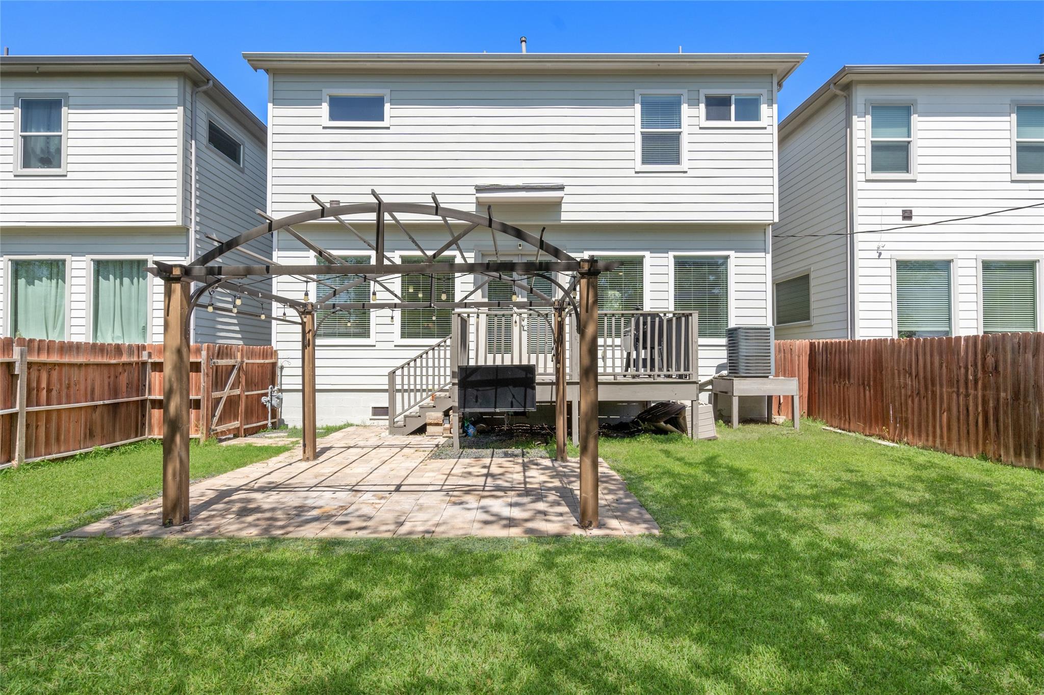 427 Yale Oaks Lane