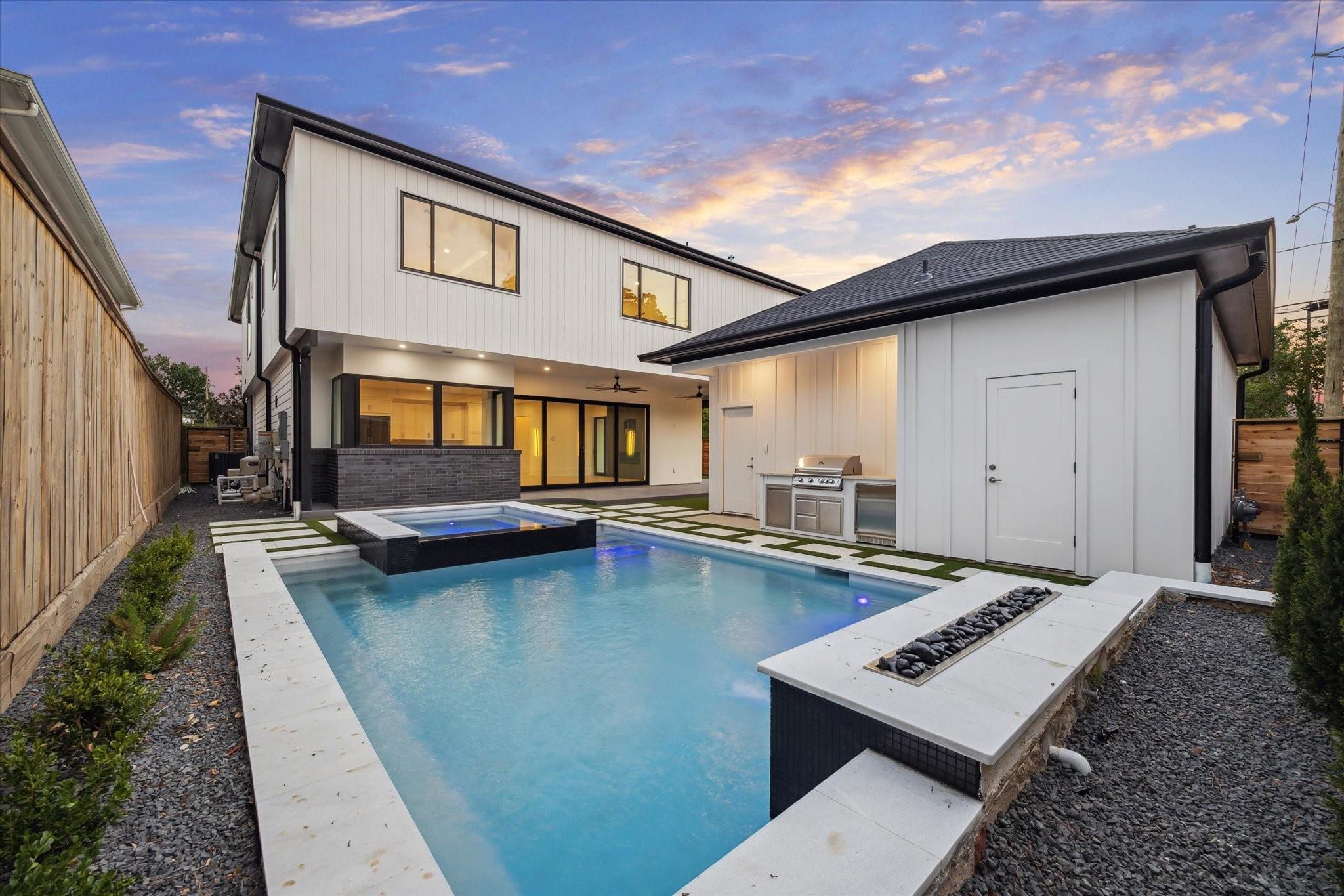 1550 Gardenia Drive