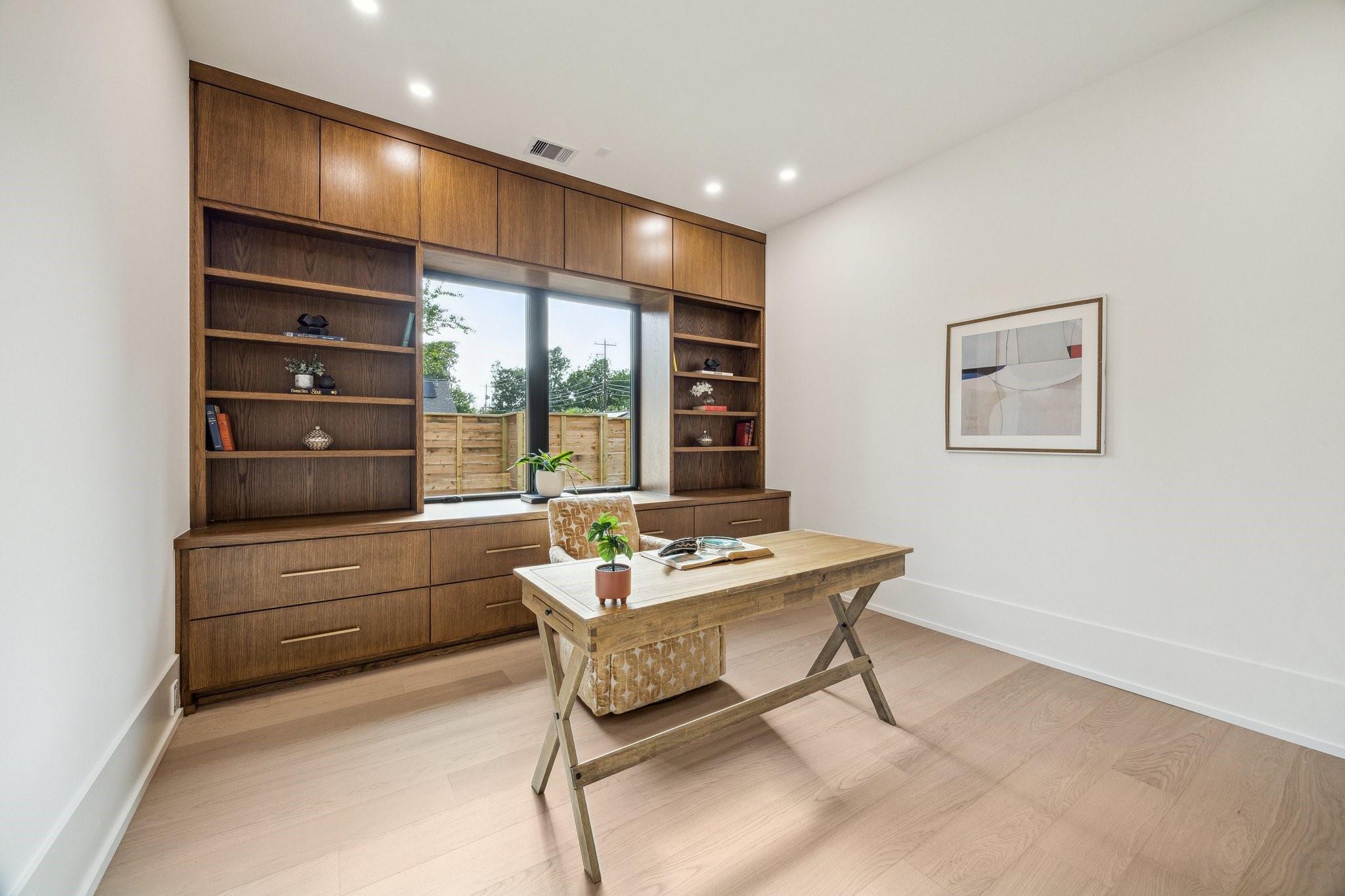 1550 Gardenia Drive