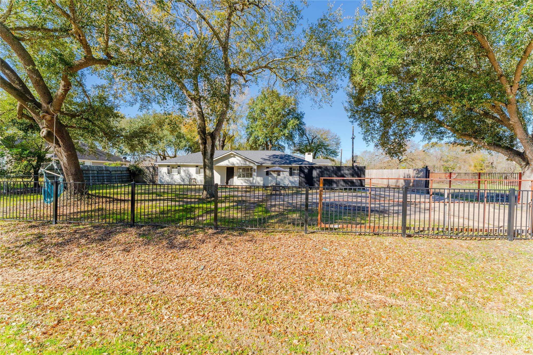 11407 Iberia Drive