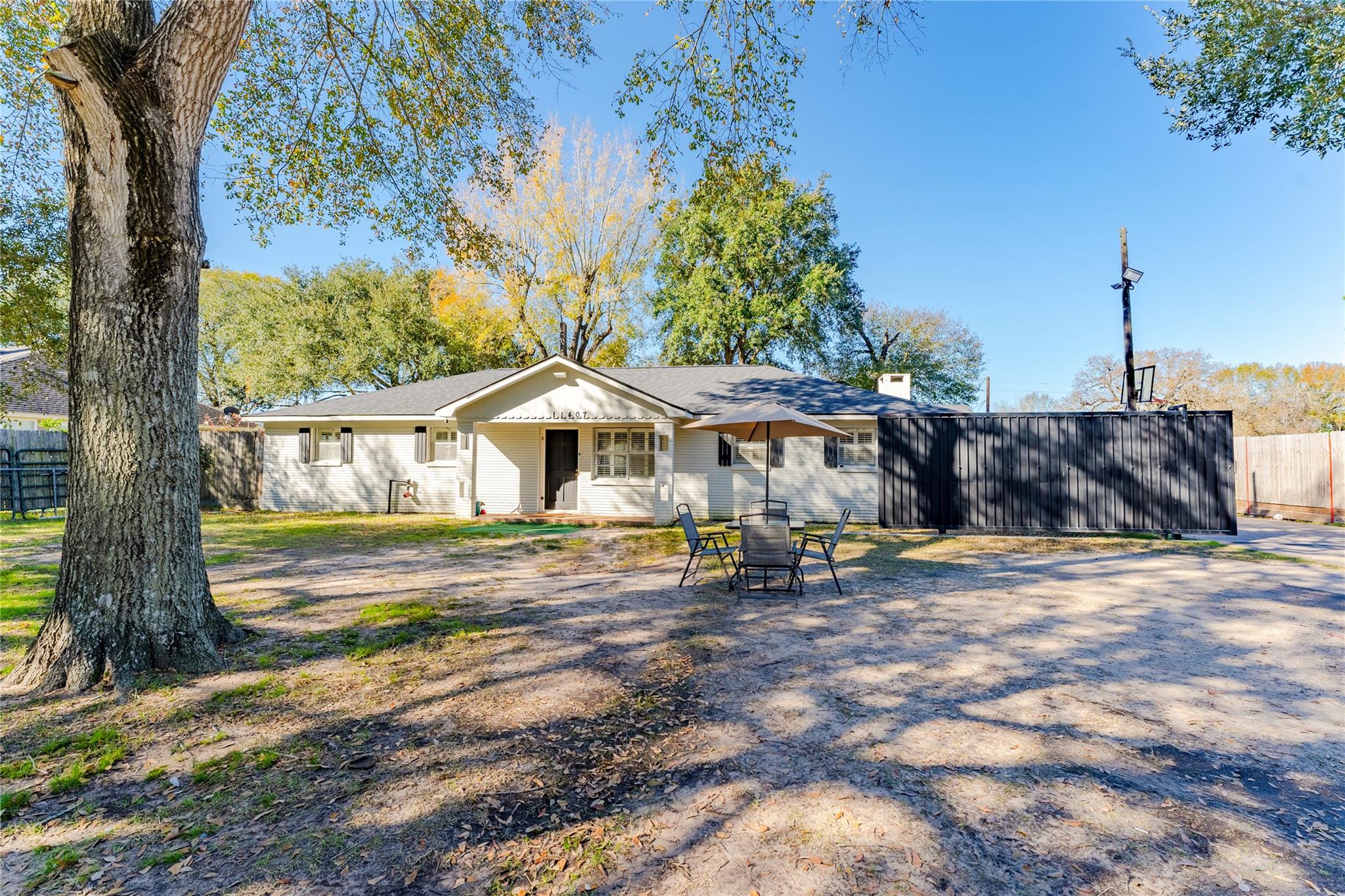 11407 Iberia Drive