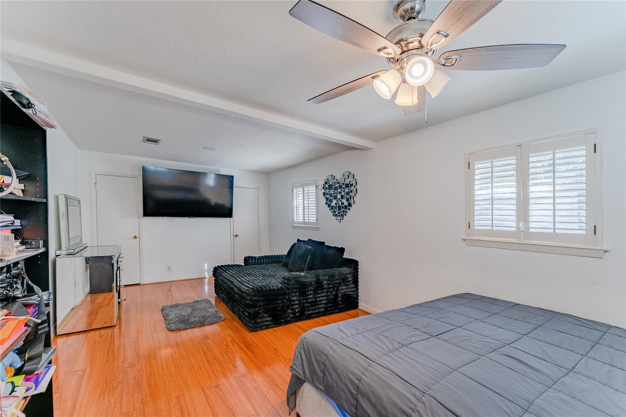 11407 Iberia Drive