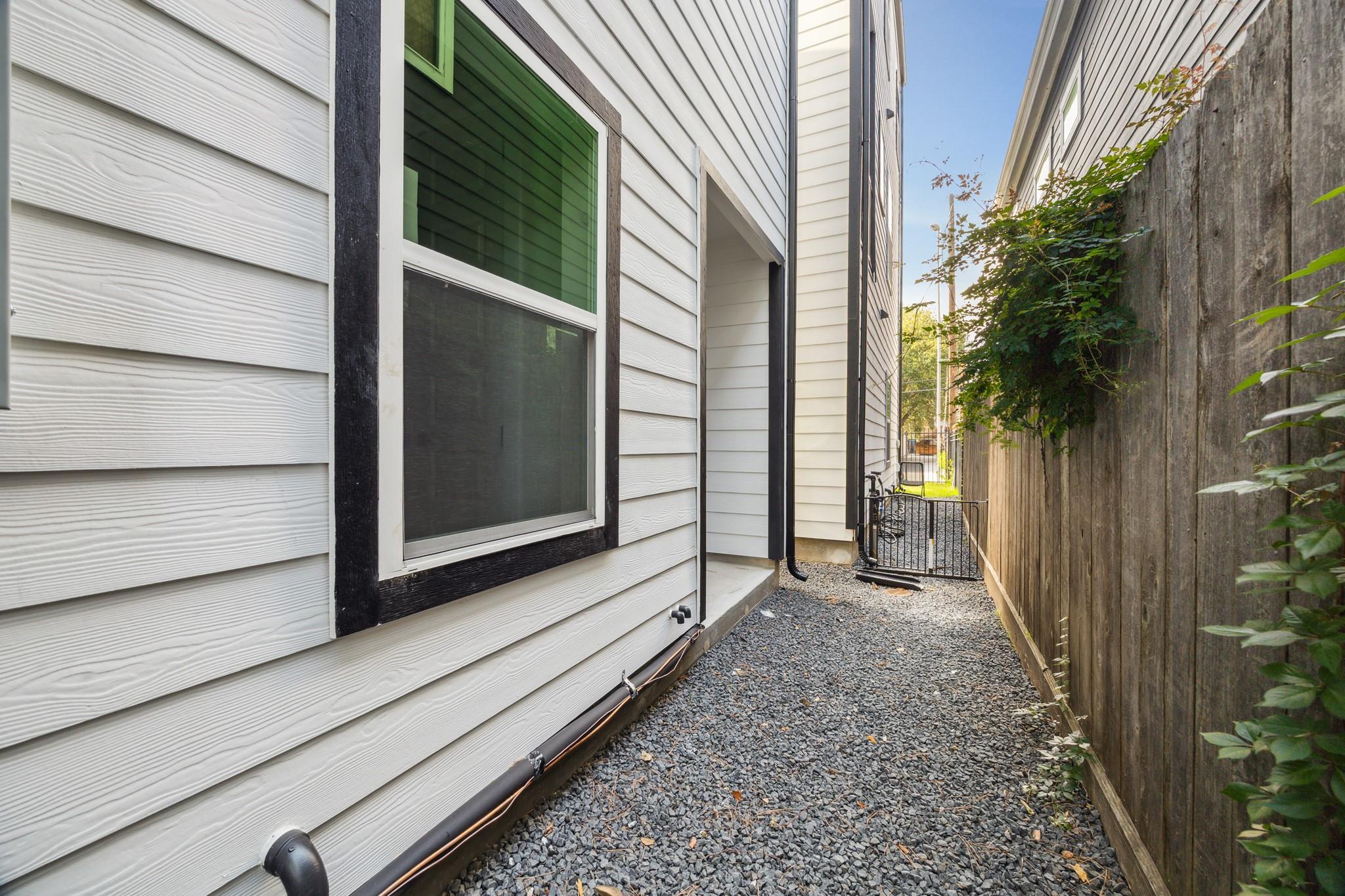 812 Thornton Street # D