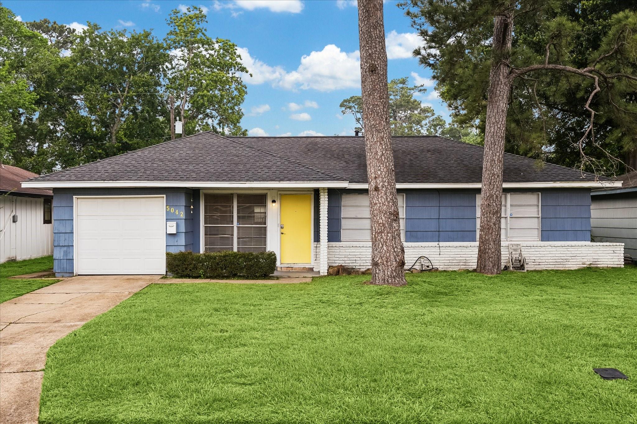 5042 Viking Drive