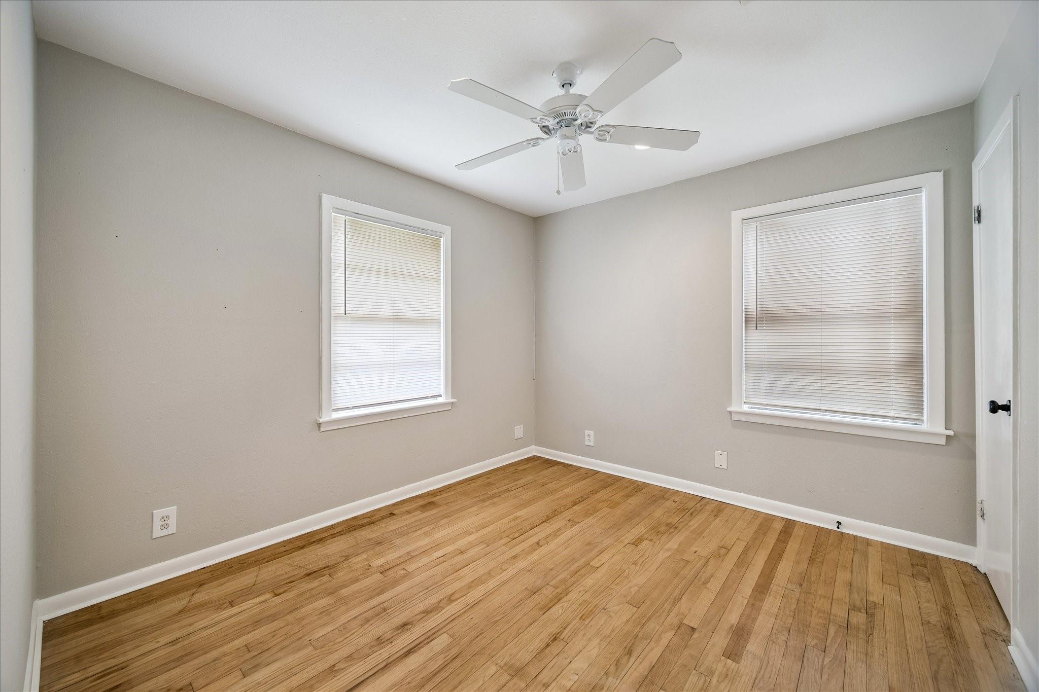 5042 Viking Drive