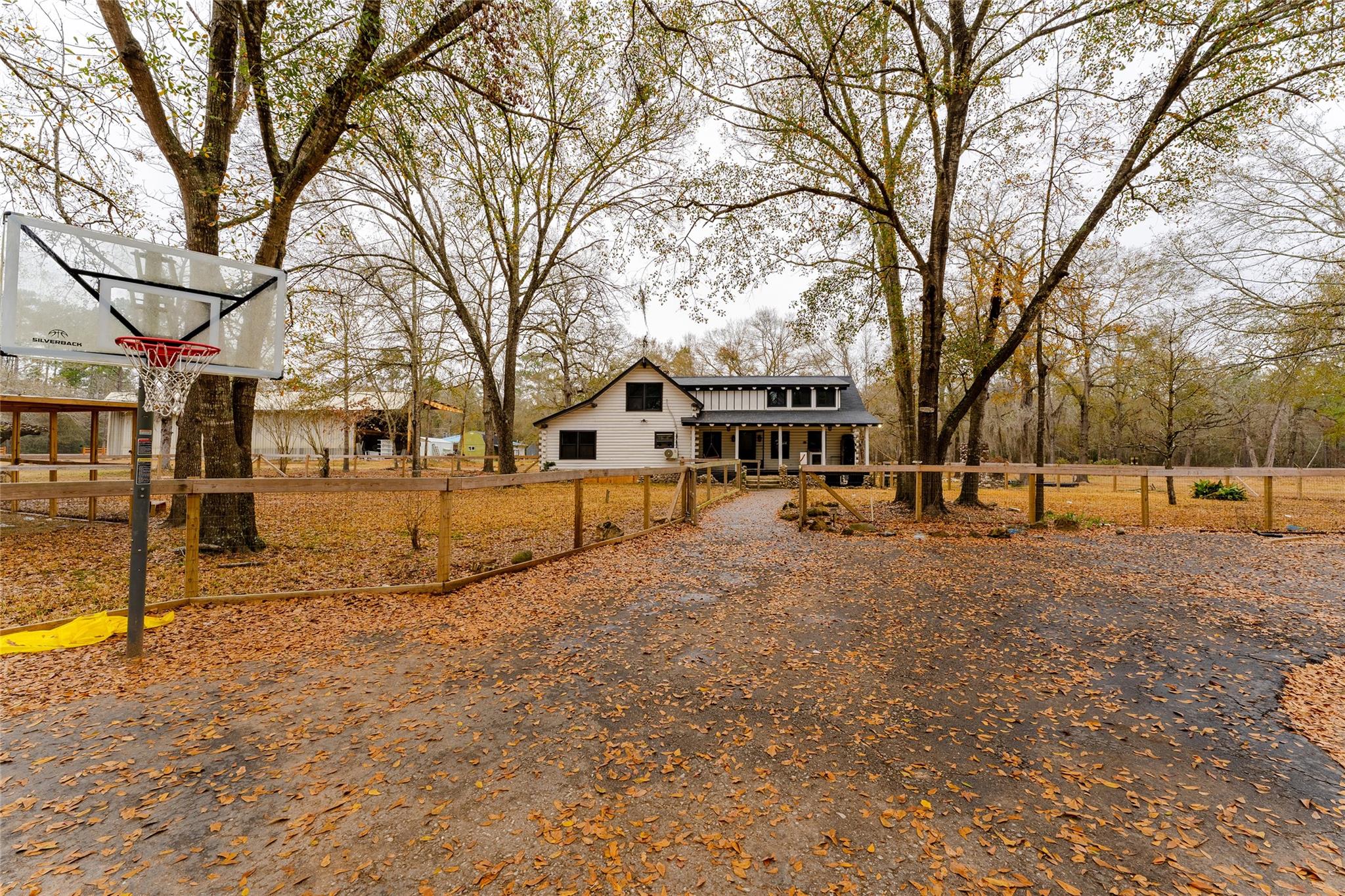 26710 Bayou Tesch Drive