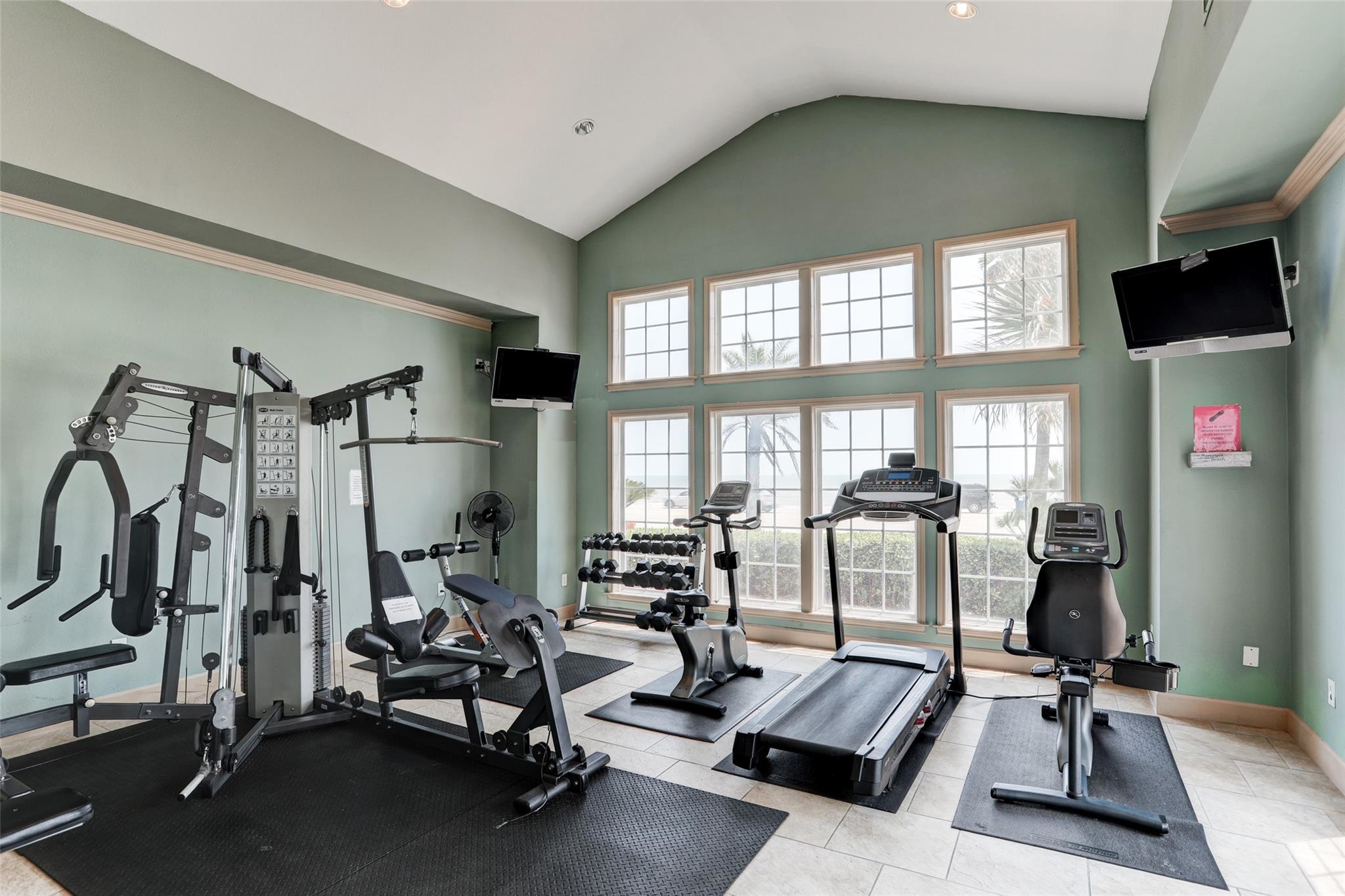 7000 Seawall Boulevard # 611