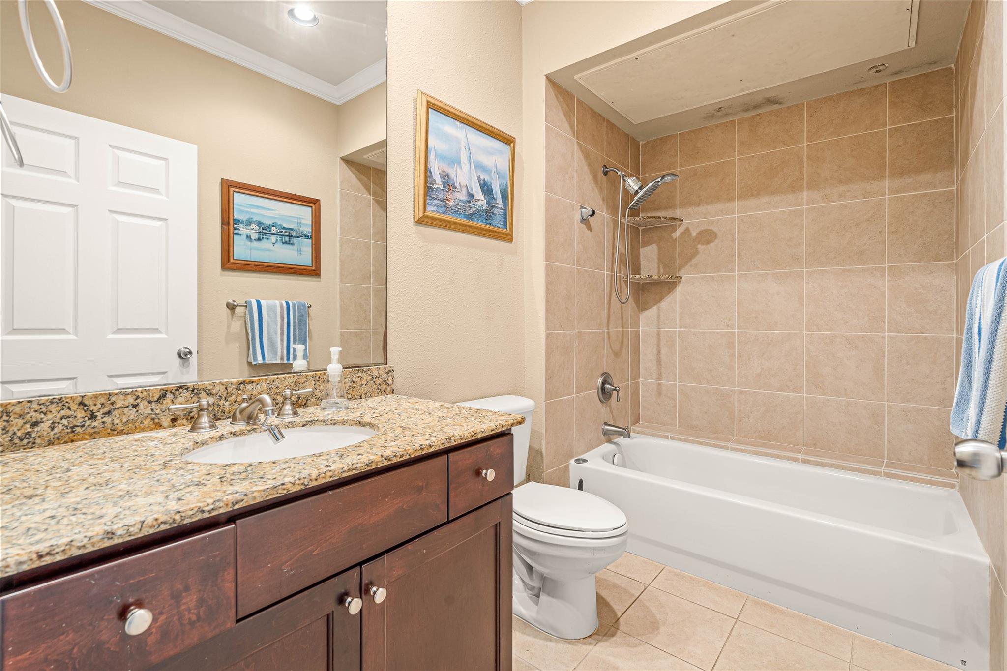 7000 Seawall Boulevard # 611