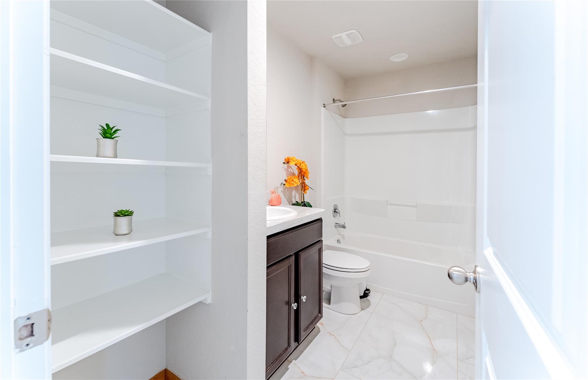 5431 Tindarey Bluff Trail