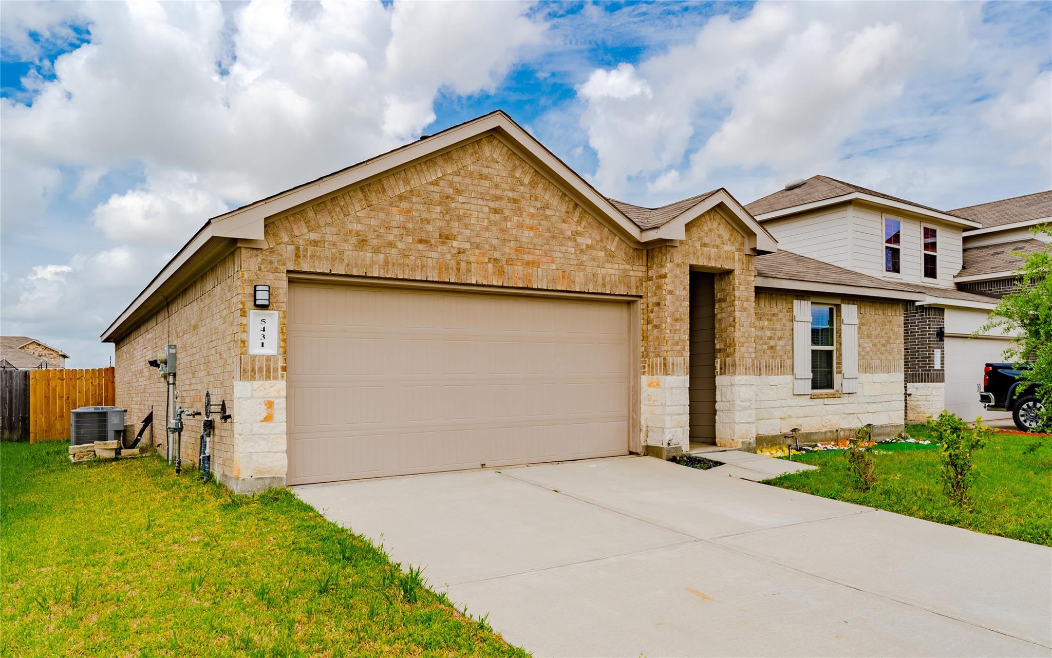 5431 Tindarey Bluff Trail