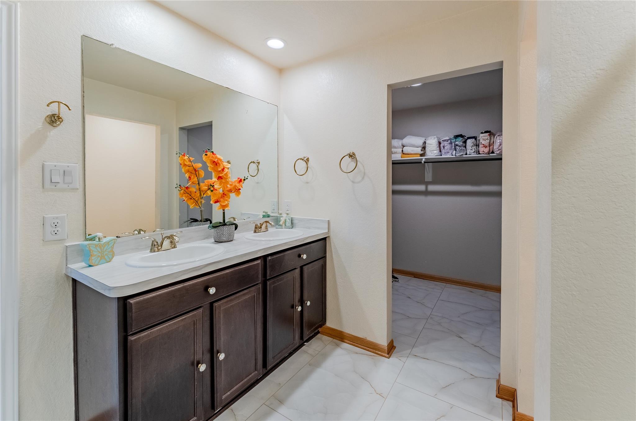 5431 Tindarey Bluff Trail