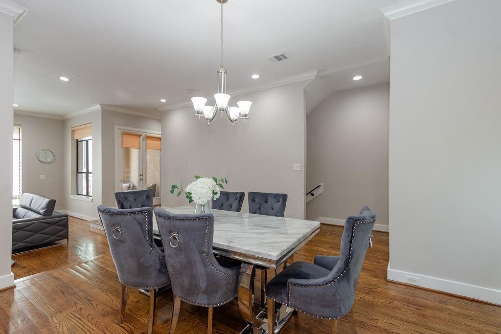 1205 Detering Street