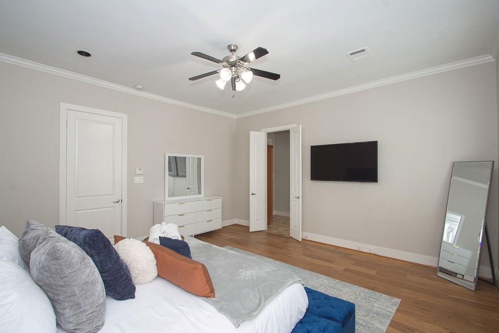 1205 Detering Street