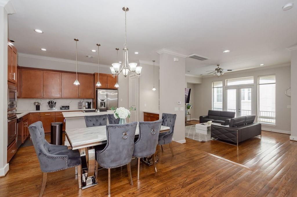 1205 Detering Street