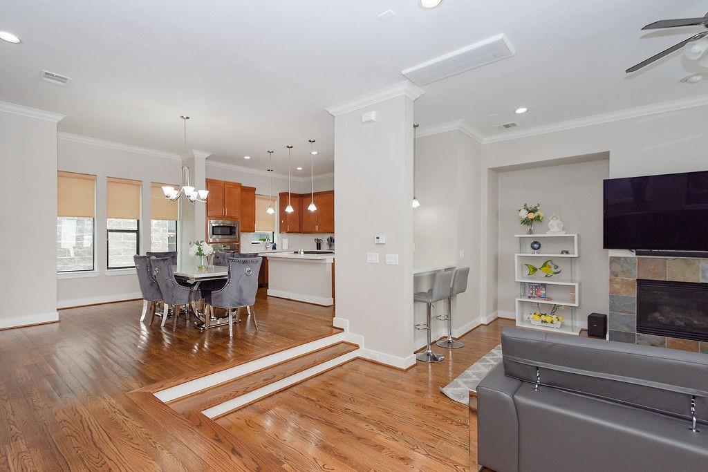 1205 Detering Street