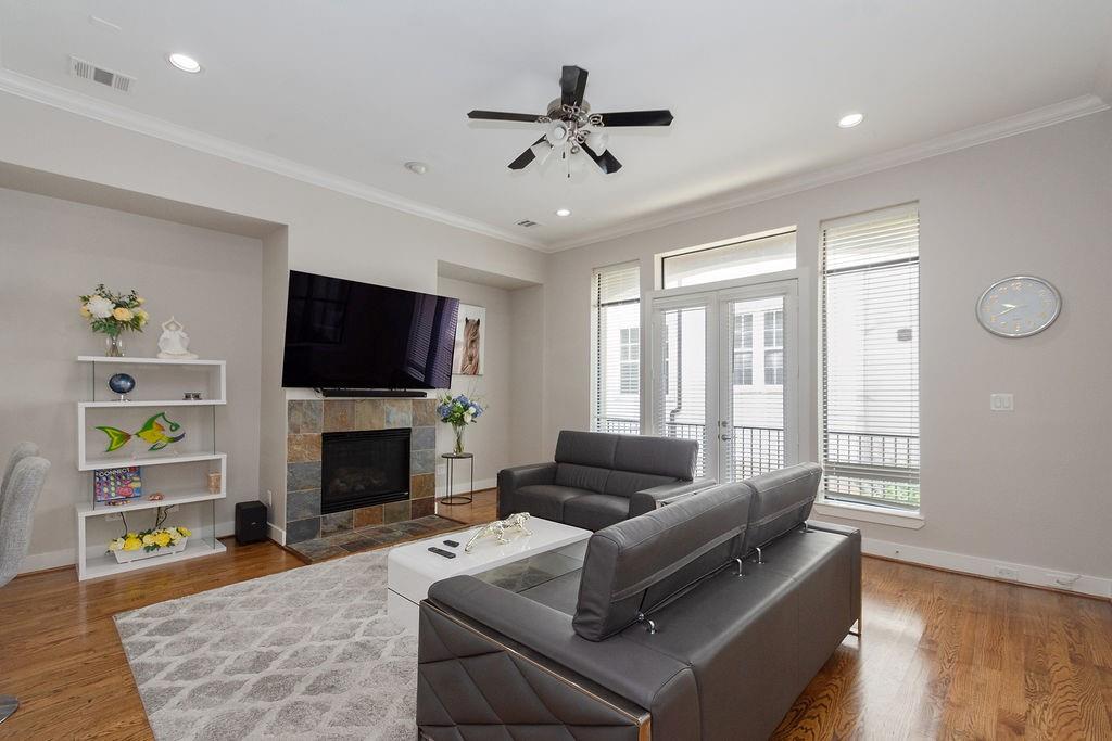 1205 Detering Street