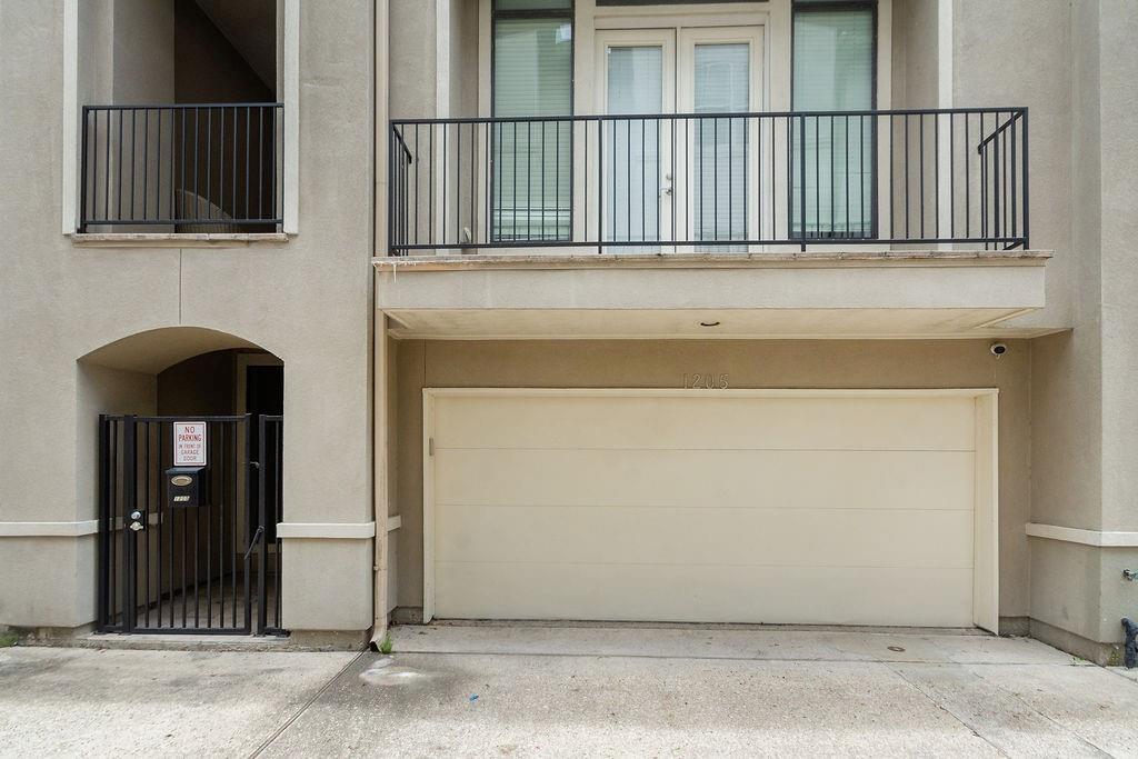 1205 Detering Street