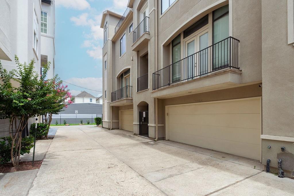 1205 Detering Street